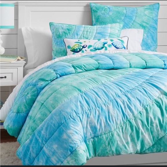 Pottery Barn Teen Bedding